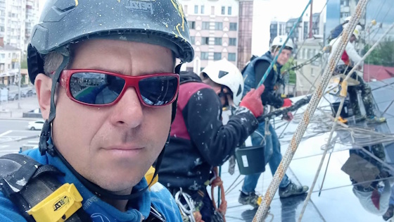 Mycie okien i elewacji w Poznaniu